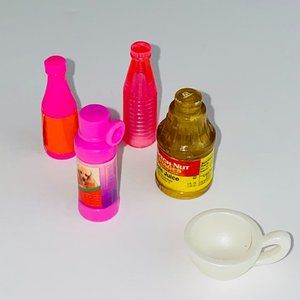 Barbie Toy Accessory Pieces For Dollhouse Playsets Lot of 5 Pieces